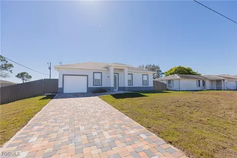 3315 12th St W, Lehigh Acres, FL 33971