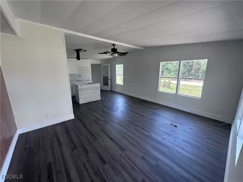15521 Sunkist Dr, Punta Gorda, FL 33955