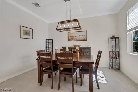 Dining - 4035 E Hampton Cir, Alva, FL 33920 photo 1 of 1