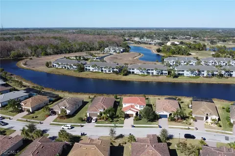 View/Area - 4035 E Hampton Cir, Alva, FL 33920 photo 3 of 17