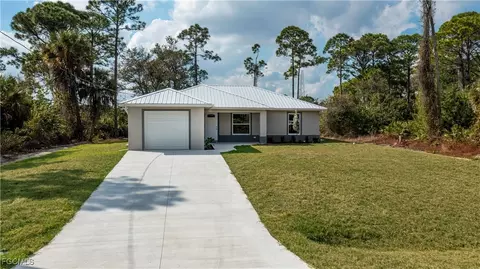 6203 Hob Ct, Labelle, FL 33935
