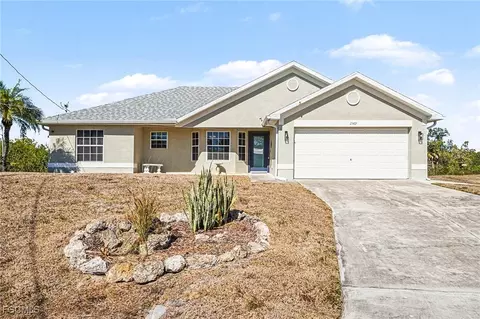 2369 NE 43rd Ln, Cape Coral, FL 33909