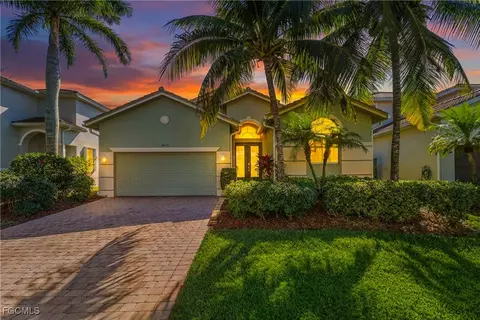8622 Sumner Ave, Fort Myers, FL 33908