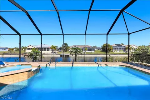1417 SW 28th Ter, Cape Coral, FL 33914