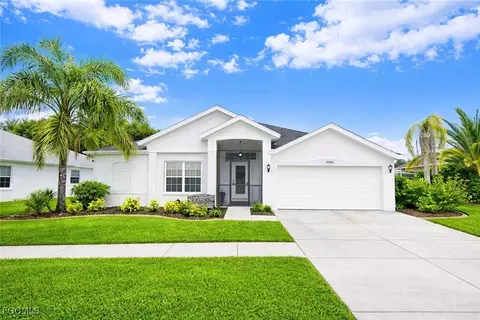 4504 Varsity Cir, Lehigh Acres, FL 33971