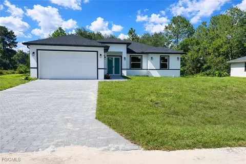 3901 E 19th St, Lehigh Acres, FL 33972