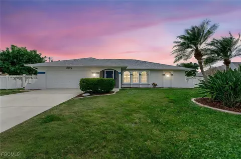 2218 SE 11th St, Cape Coral, FL 33990