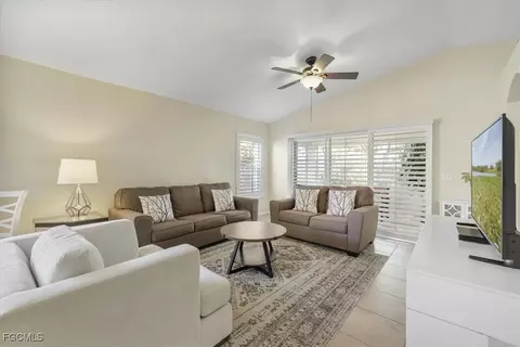 15190 Palm Isle Dr, Fort Myers, FL 33919