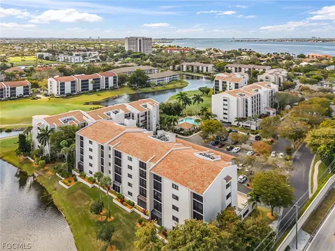 4100 Steamboat Bnd E #101, Fort Myers, FL 33919