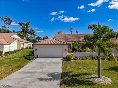 6072 Forest Villas Cir, Fort Myers, FL 33908