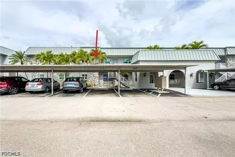 6777 Winkler Rd #236, Fort Myers, FL 33919