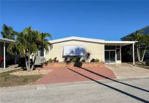 17801 Bryan Ct, Fort Myers Beach, FL 33931
