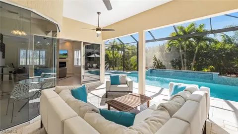 8558 S Lake Cir, Fort Myers, FL 33908