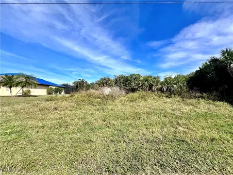 1130 Seacrest Dr NW, Port Charlotte, FL 33948