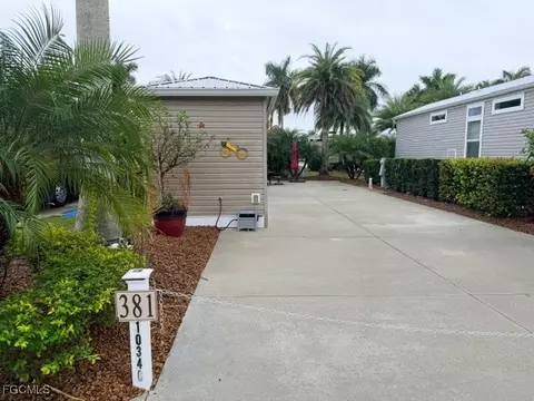 10348 Prairie Iris Trl, Fort Myers, FL 33905
