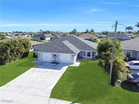 2032 NE 6th St, Cape Coral, FL 33909