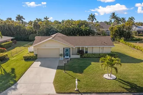 15048 Bonaire Cir, Fort Myers, FL 33908