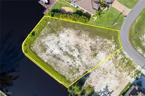 2701 NW 41st Ave, Cape Coral, FL 33993