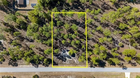 1009 Washington Ave, Lehigh Acres, FL 33972