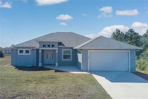 3309 30th St SW, Lehigh Acres, FL 33976