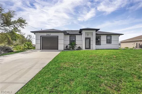 2807 74th St W, Lehigh Acres, FL 33971