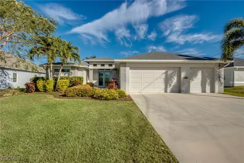 1821 SW 28th Ln, Cape Coral, FL 33914