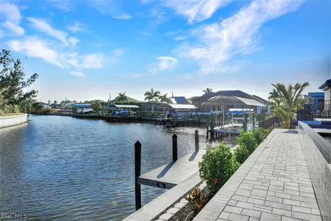 3220 NW 21st St, Cape Coral, FL 33993