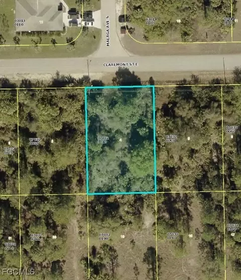 1214 Claremont St E, Lehigh Acres, FL 33974