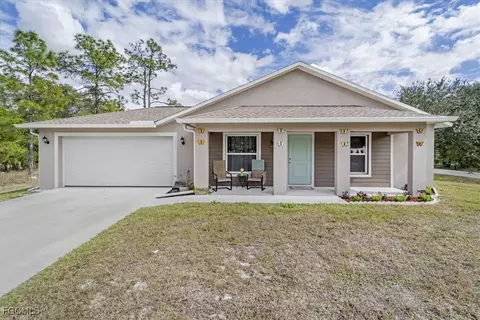 2001 E 14th St, Lehigh Acres, FL 33972