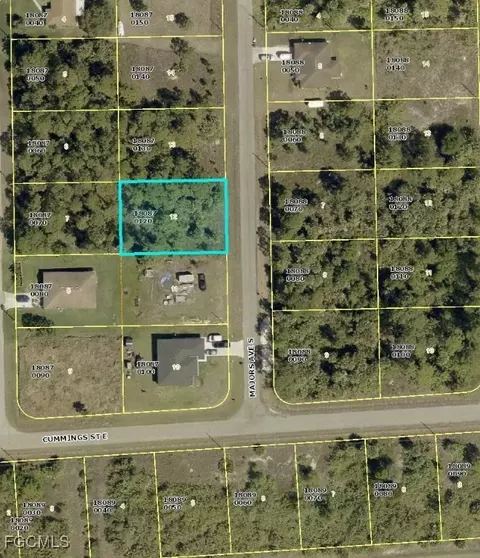 460 Majors Ave S, Lehigh Acres, FL 33974