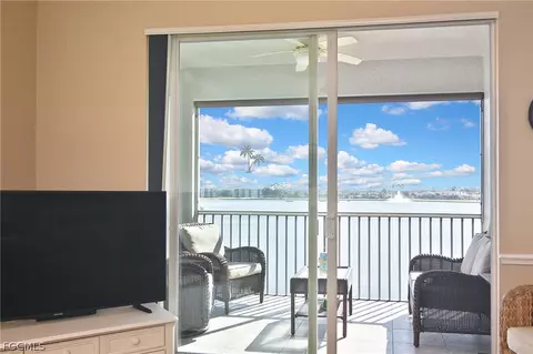 10361 Butterfly Palm Dr #723, Fort Myers, FL 33966