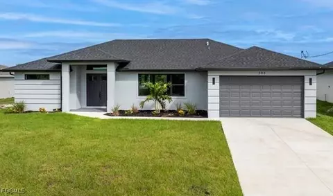 385 Paulcrest Ave, Lehigh Acres, FL 33974