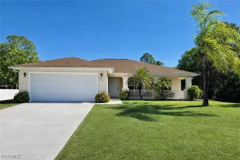 616 Broadway Ave, Lehigh Acres, FL 33972