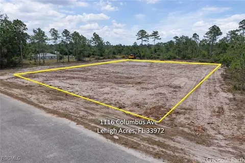 1116 Columbus Ave, Lehigh Acres, FL 33972