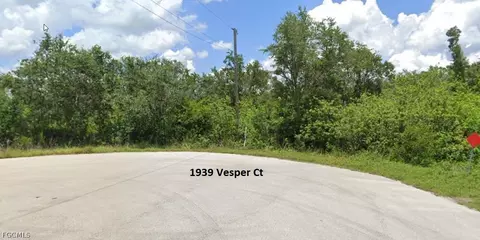 1939 Vesper Ct, Lehigh Acres, FL 33972