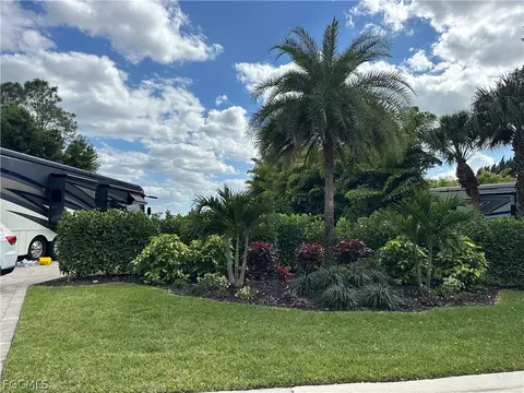 13893 Golden Palms Cir, Fort Myers, FL 33913