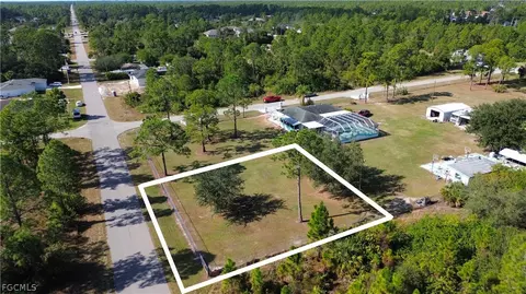 203 E 9th St, Lehigh Acres, FL 33972
