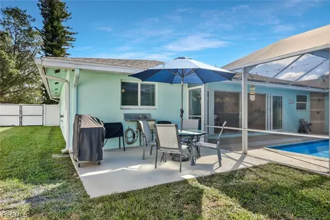 Exterior - 20580 Park Pl, Estero, FL 33928 photo 10 of 14