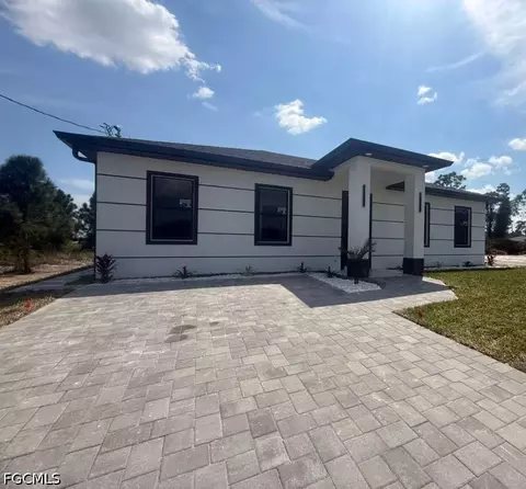 717 Devon St, Lehigh Acres, FL 33974