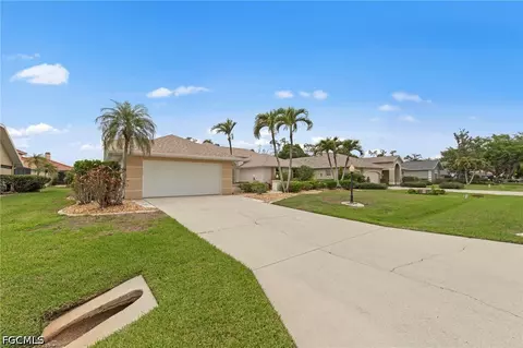 14920 Bald Eagle Dr, Fort Myers, FL 33912