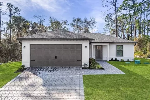 856 Gen D Macarthur Ave, Labelle, FL 33935