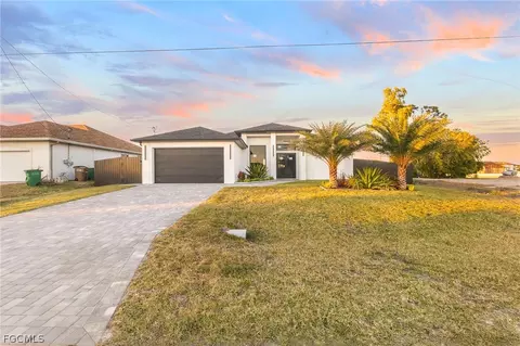 1105 SW 1st Ter, Cape Coral, FL 33991