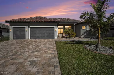 1909 SW 45th St, Cape Coral, FL 33914