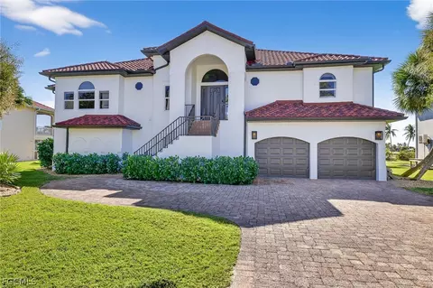 811 Birdie View Pt, Sanibel, FL 33957