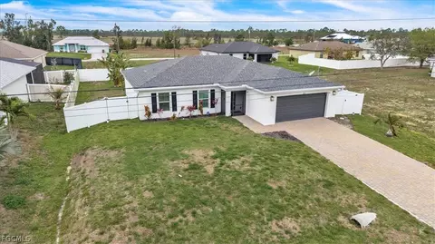 2816 NW 8th Pl, Cape Coral, FL 33993