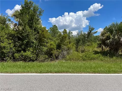 2250 Sulstone Dr, Punta Gorda, FL 33983