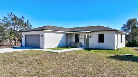 809 Bell Blvd S, Lehigh Acres, FL 33974