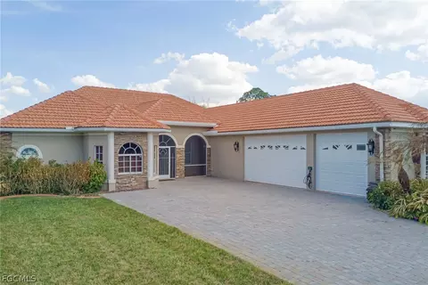 1010 Clayton Ave, Lehigh Acres, FL 33972