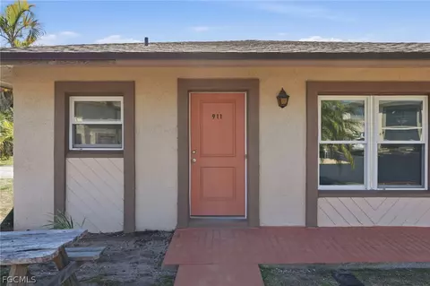 16881 Davis Rd #911, Fort Myers, FL 33908