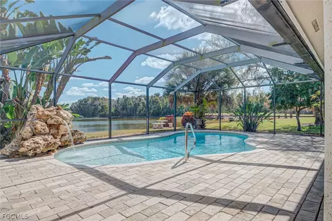 Exterior - 20103 Cheetah Ln, Estero, FL 33928 photo 4 of 7